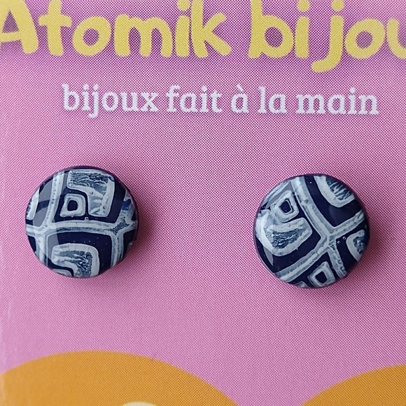 Handmade blue polymer clay earrings. Boucles d'oreilles fait à la main - Picture 3 of 7